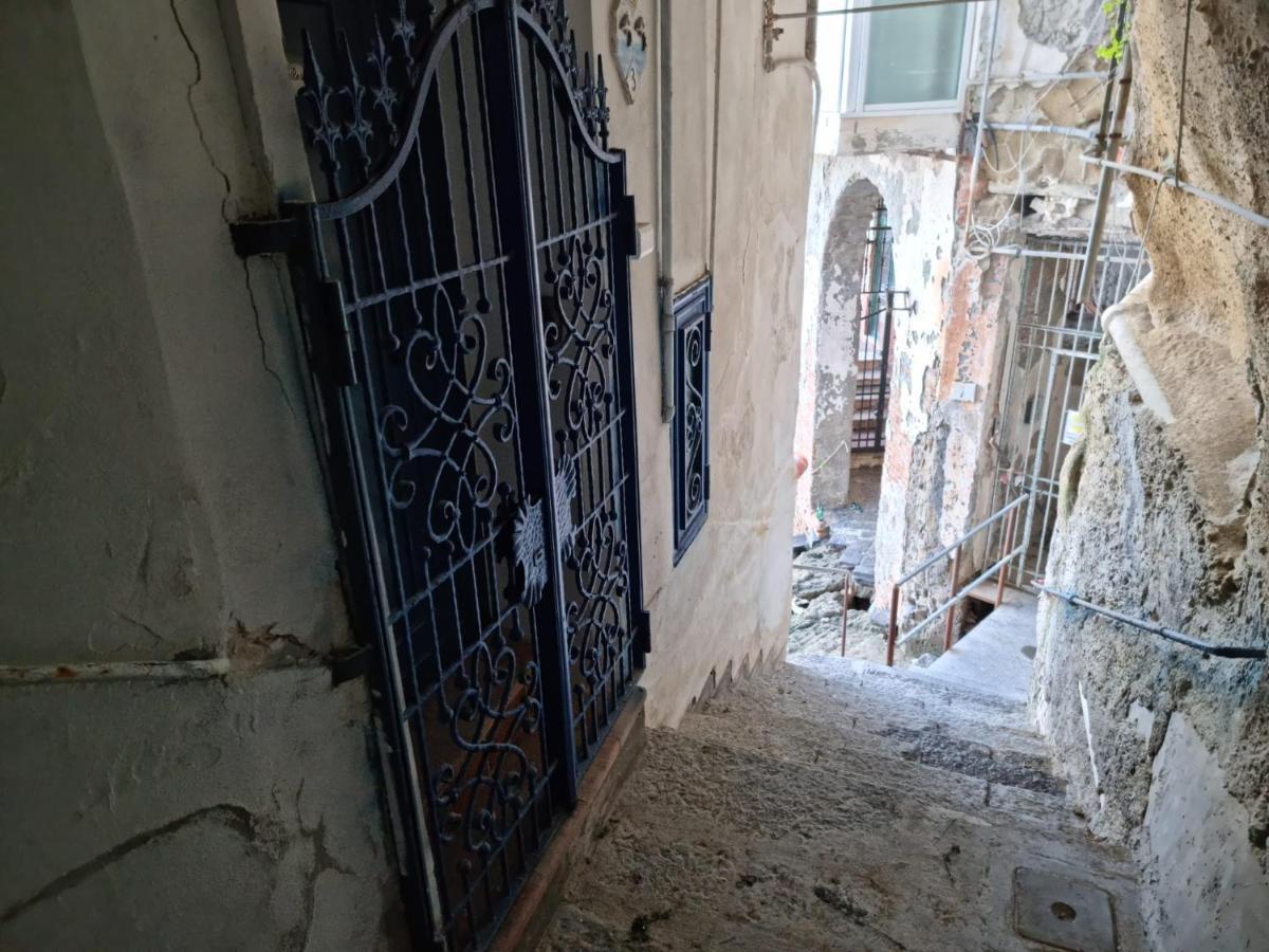 La Casa Sull' Acqua Appartement Napels Buitenkant foto