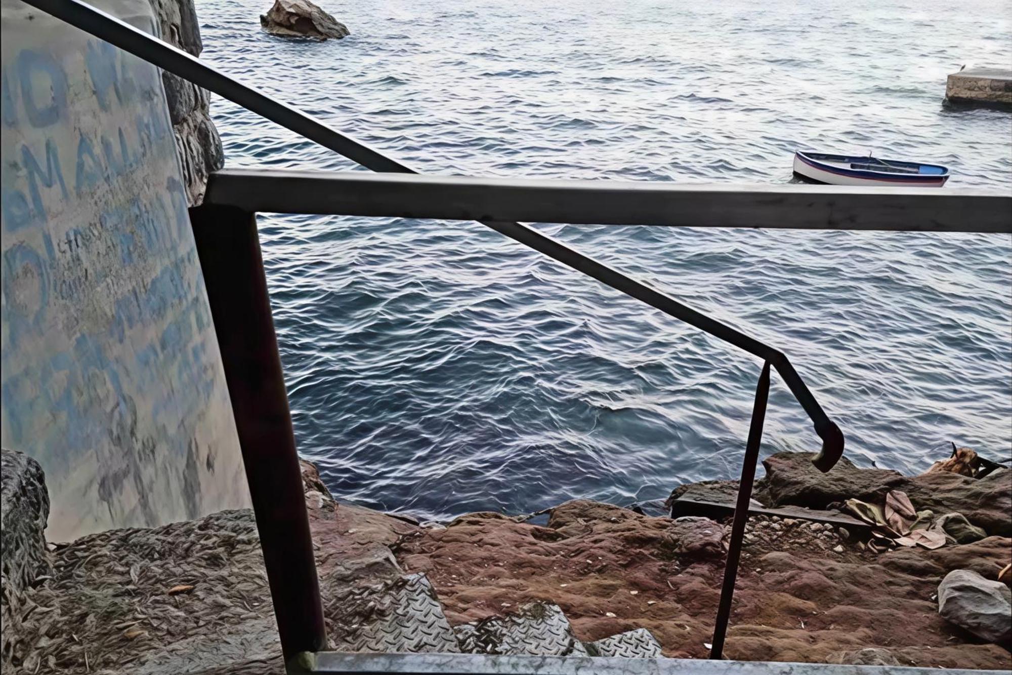 La Casa Sull' Acqua Appartement Napels Buitenkant foto